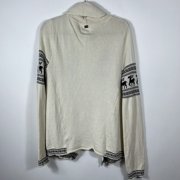 For Love & Lemons Sweater - Picture 6 of 9